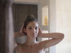 Naked Cleaners, NOT Sex Workers