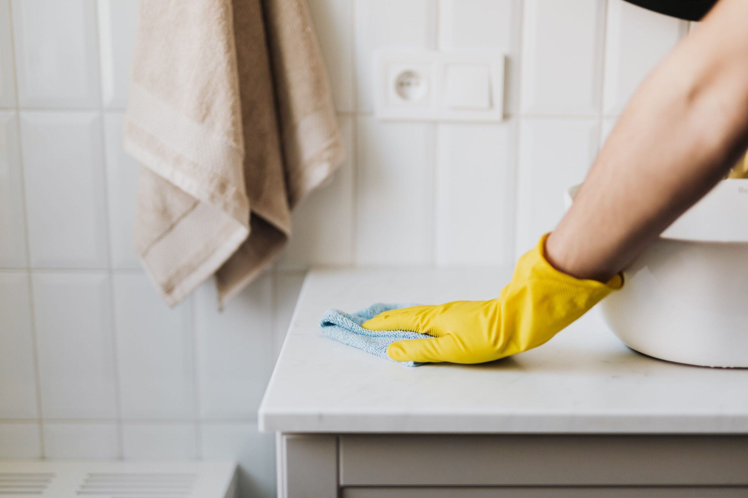 naked cleaning bathroom